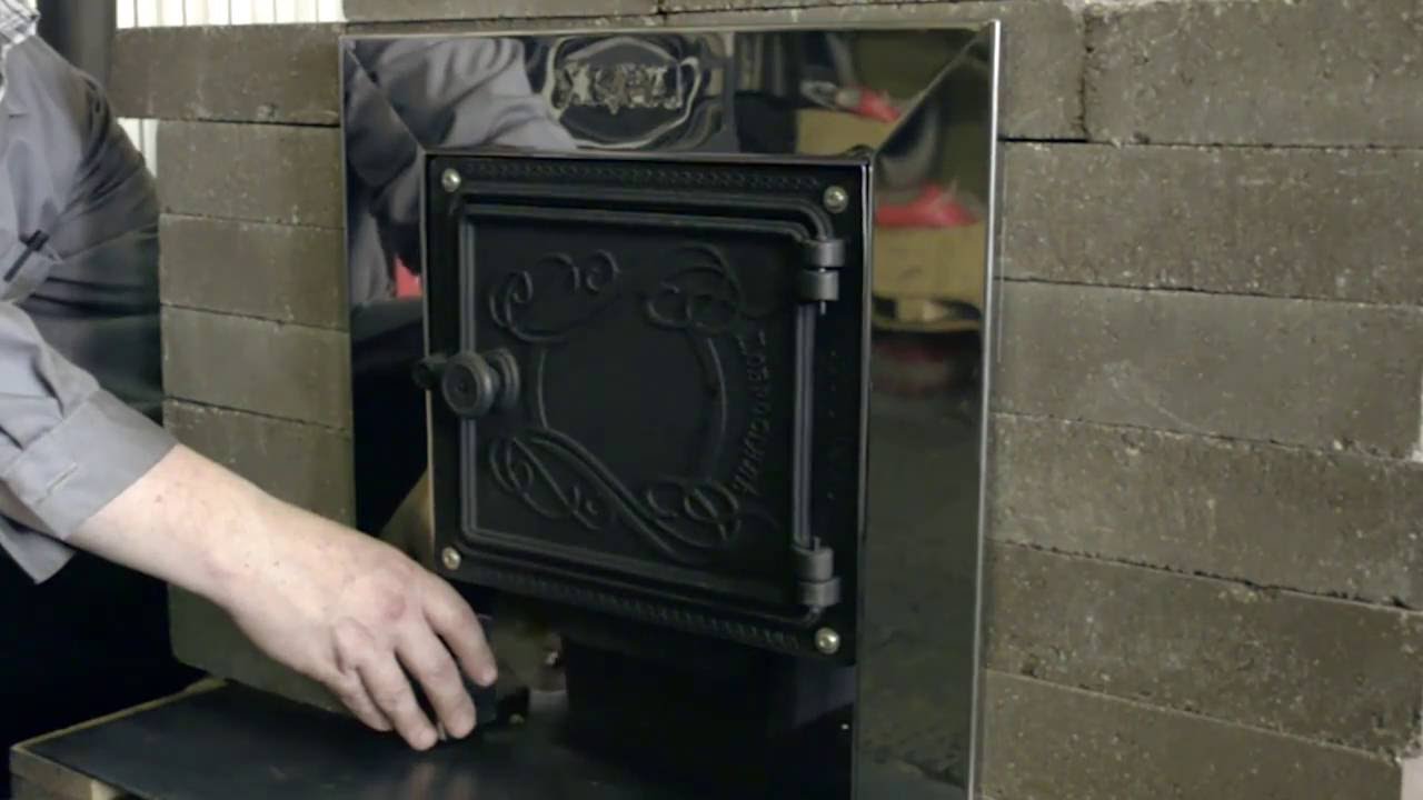 Как установить декоративную рамку на печь для бани "Жара" с топочным коробом?